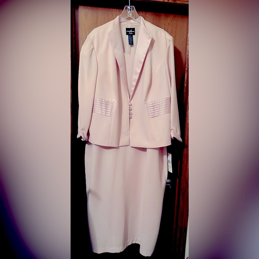 Plus size 2 piece dress with matching jacket